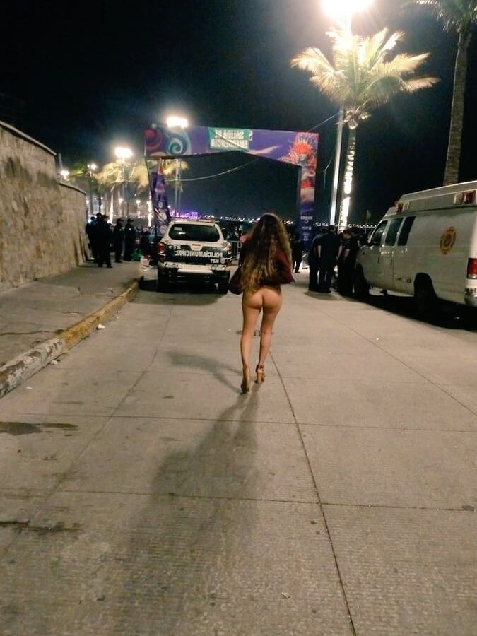 KEYLA OUTDOOR