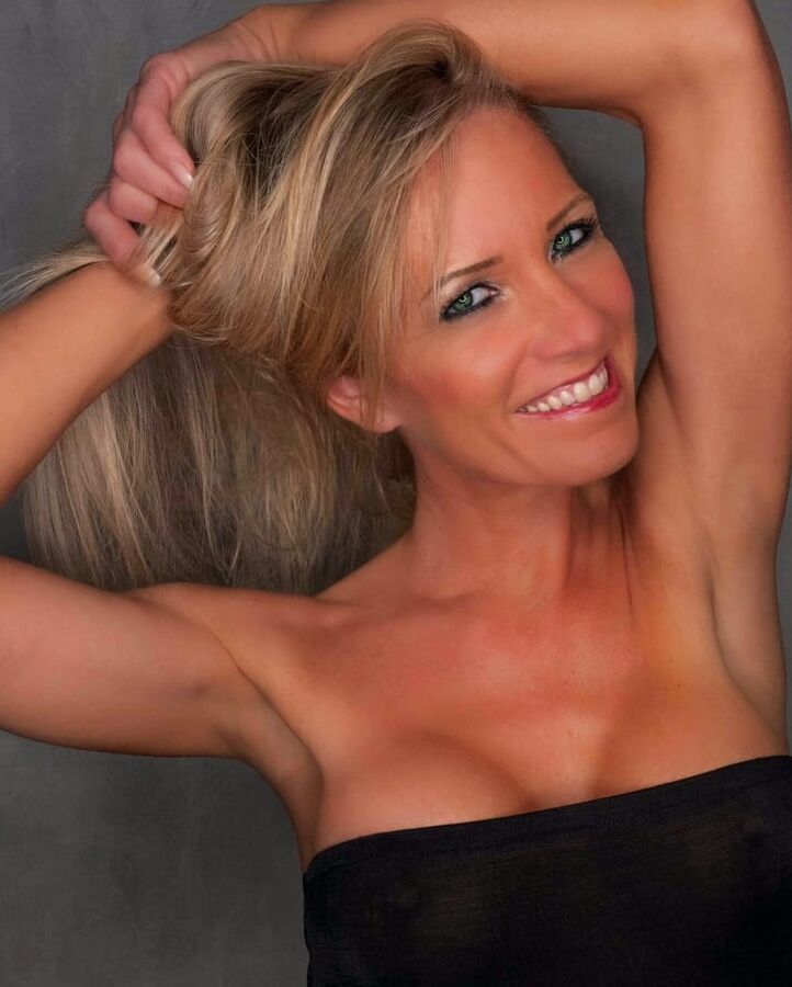 Gimme that cum!