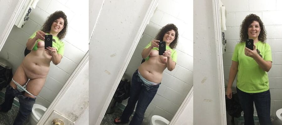 Beautyfull horny wife milf exposed selfie and feet