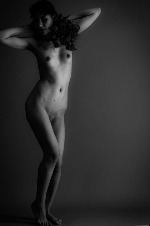 Esther Bible nude photo shoot