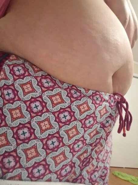 Fat wife pig iso big cock