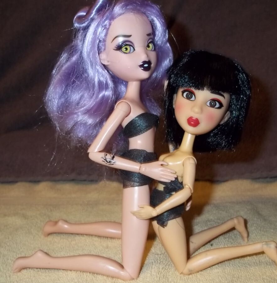 Yasmina and Yuki