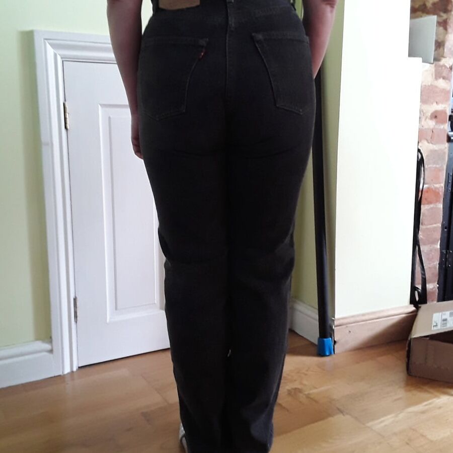 The Mrs in her Levi&;s sexiest jeans.