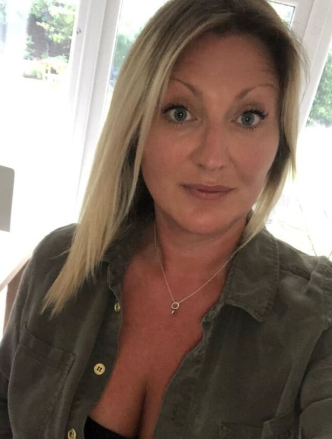 British bumble babes