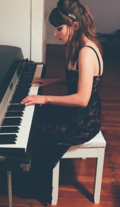 Lauren Mayberry