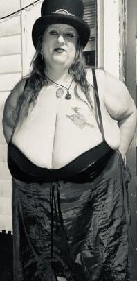 Big titty ssbbw