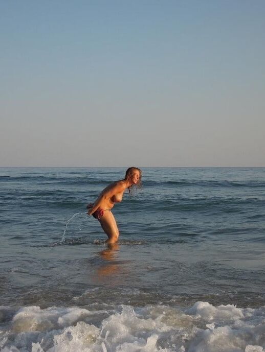 DELICIOUS WIFE SWEDEN DELICIOSA ESPOSA SUECA GRAVIDA PRE