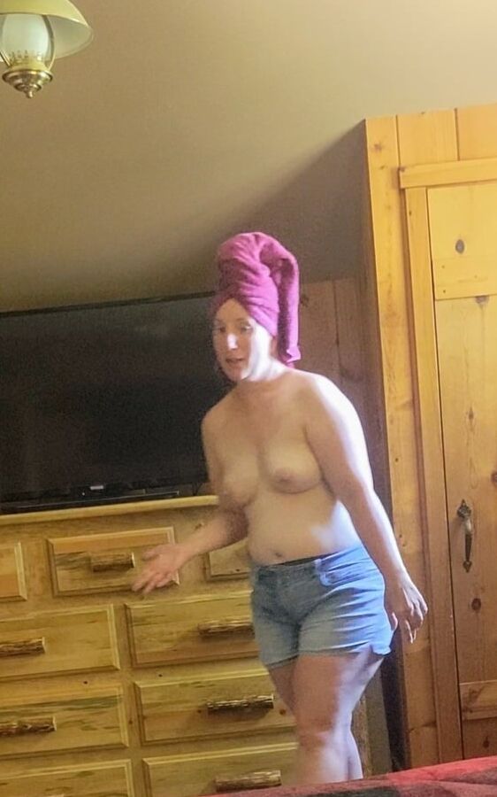 Exposed Wife
