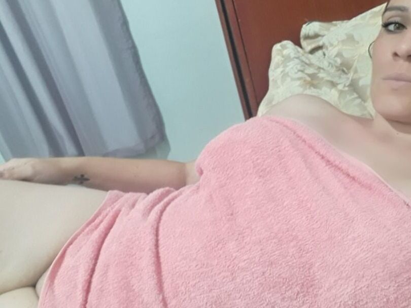 MILF Karen