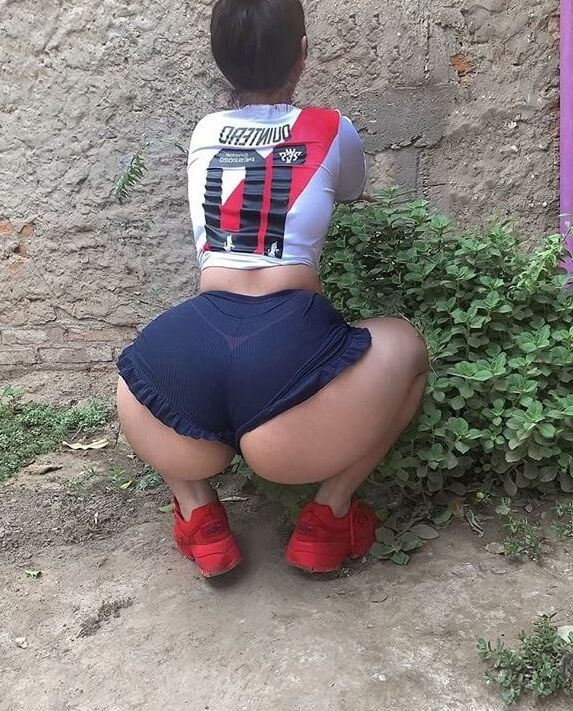 Super Culos - Big Asses