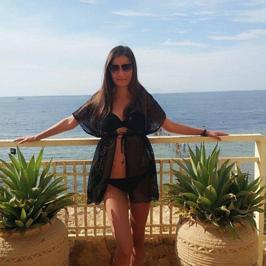 Wife friends that makes my cock harder