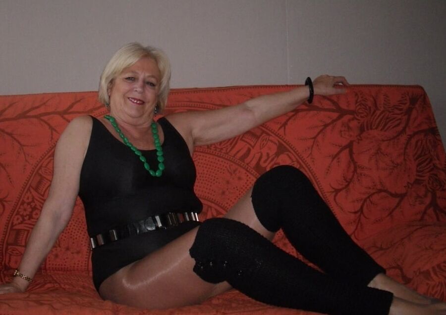 Coroa gostosa (hot gilf fan club set)