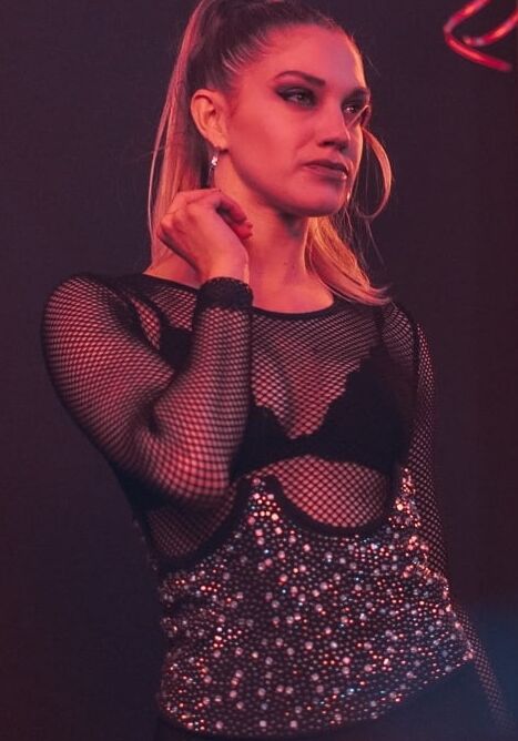 Transparent outfits - Beauty