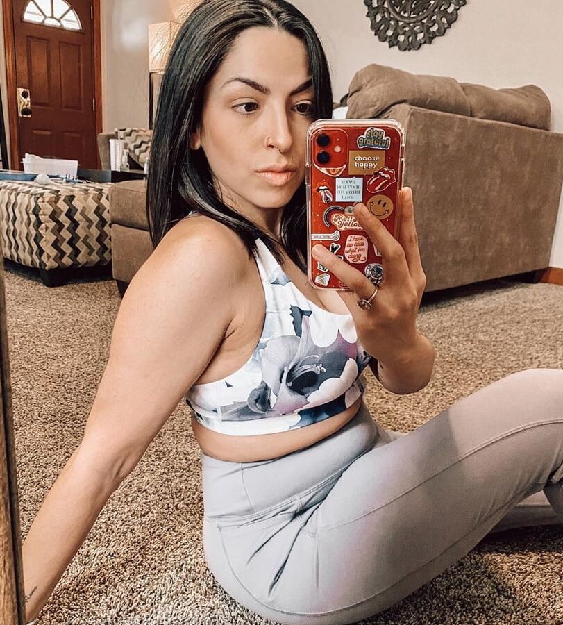 Breast Feeding Milf Mommy
