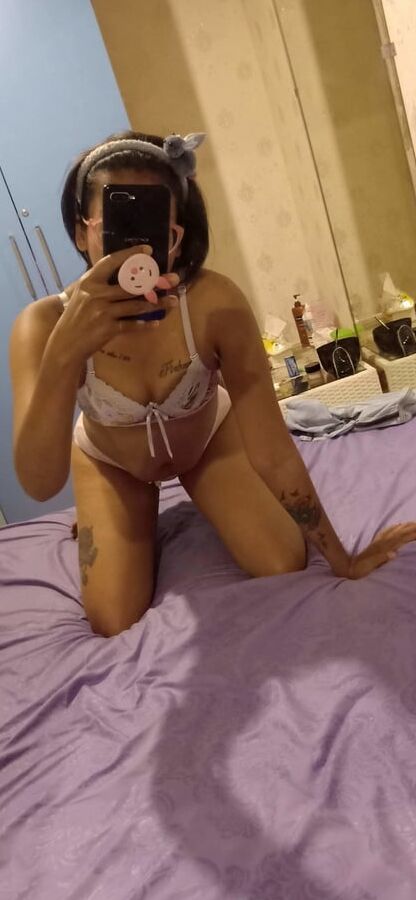Mix pic girl indo