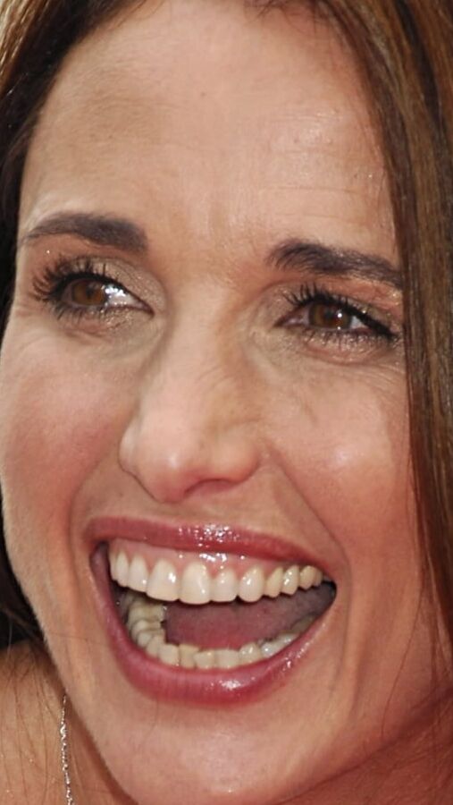 ANDIE MAC DOWELL