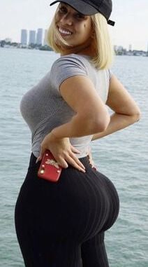Thick &amp; Juicy Booty by MysteriaCD