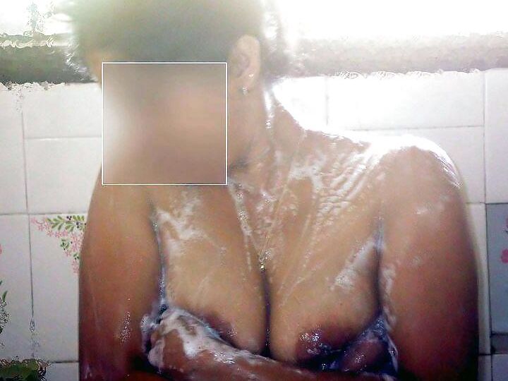 Camelia Jordana French Actress Naked Tits And Hairy Armpit
