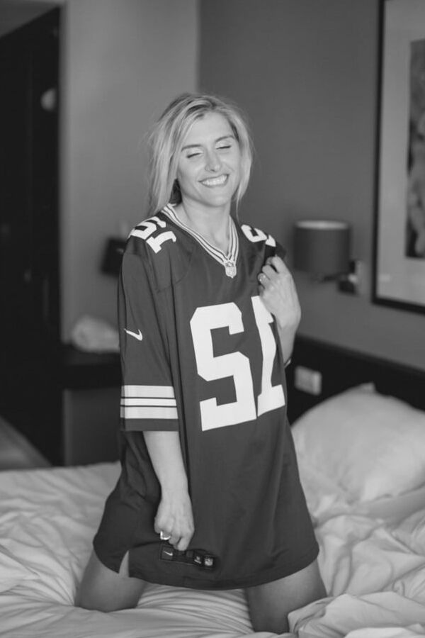 Blond MILF
