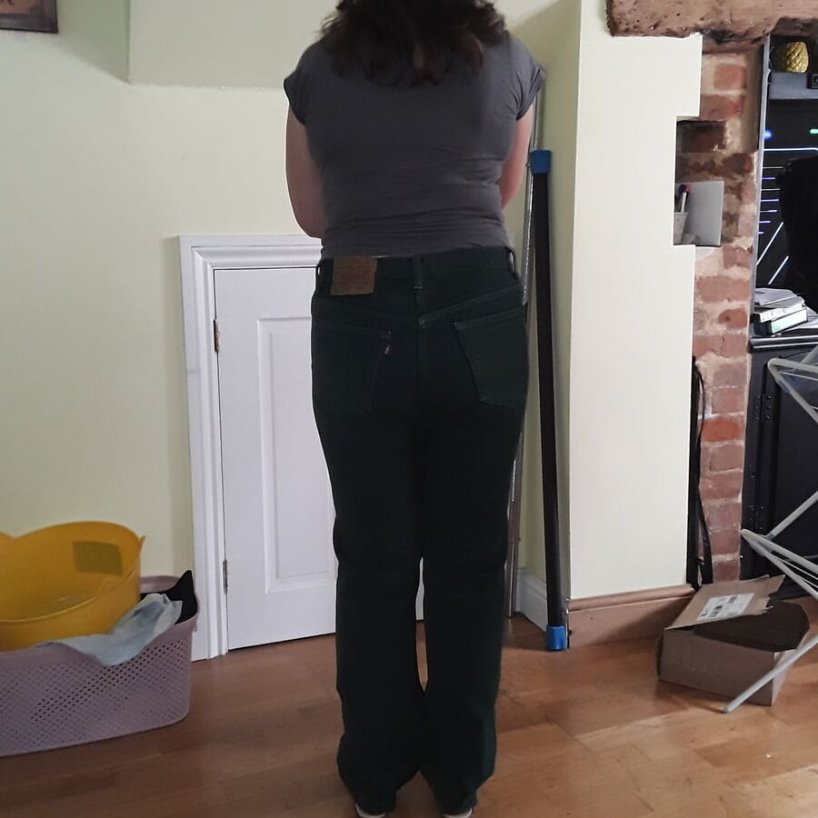 The Mrs in her Levi&;s sexiest jeans.