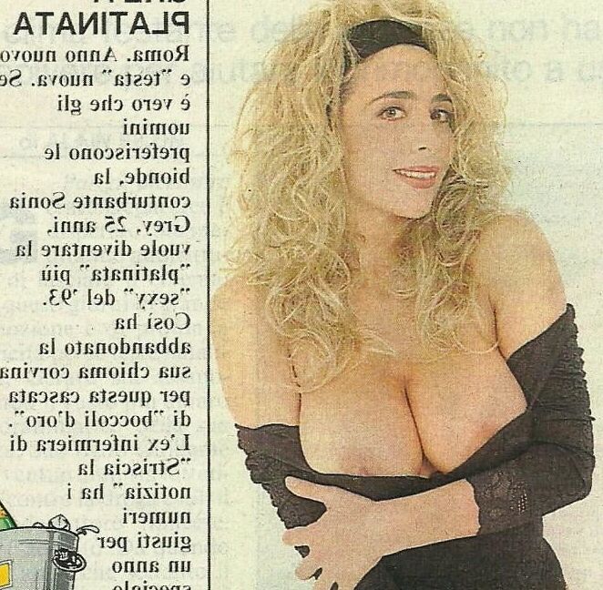 Sonia Grey italian tv presenter
