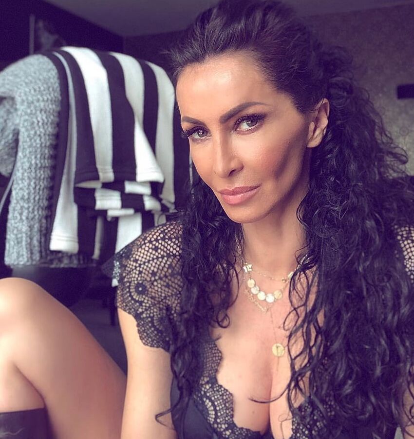 mihaela radulescu