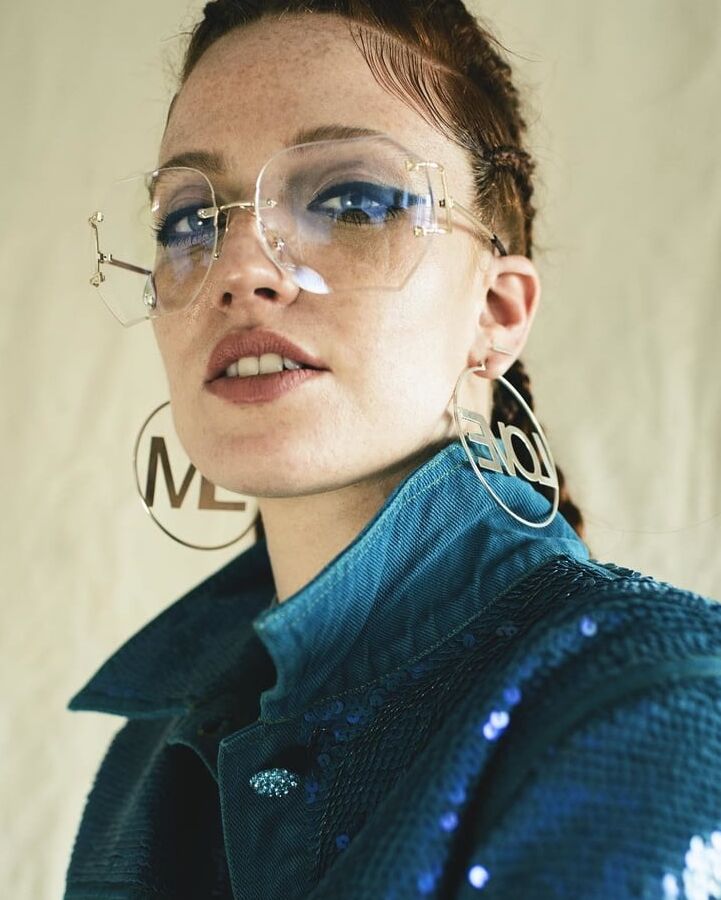 Jess Glynne
