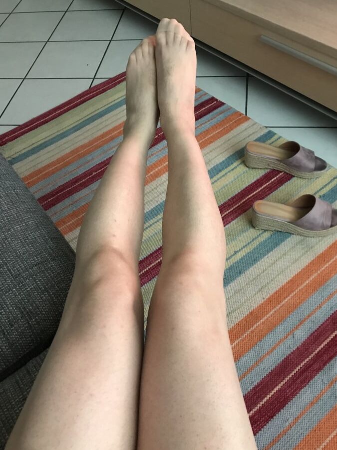 Just pantyhose
