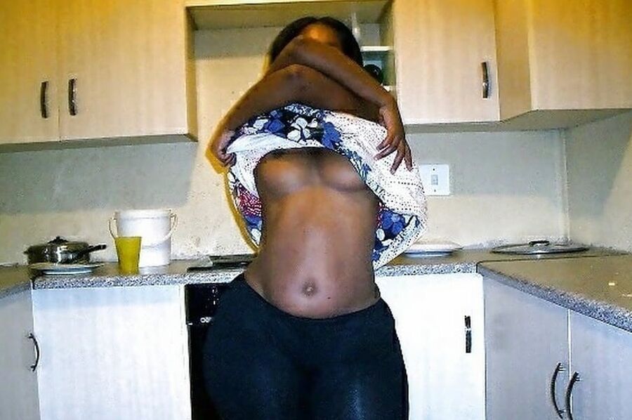 Big ebony bunda