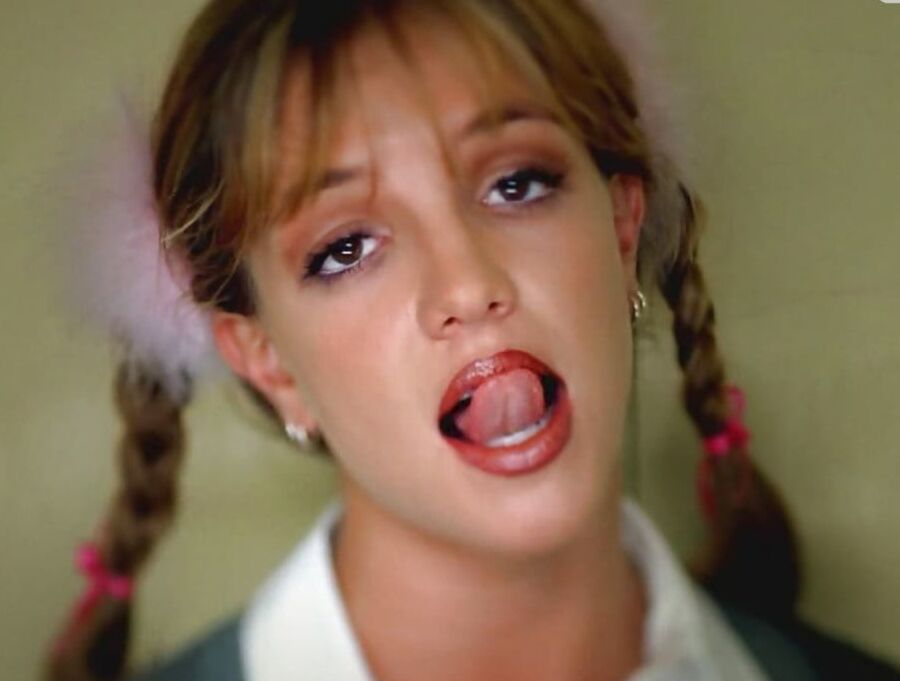 Celeb-Dreams with....Britney
