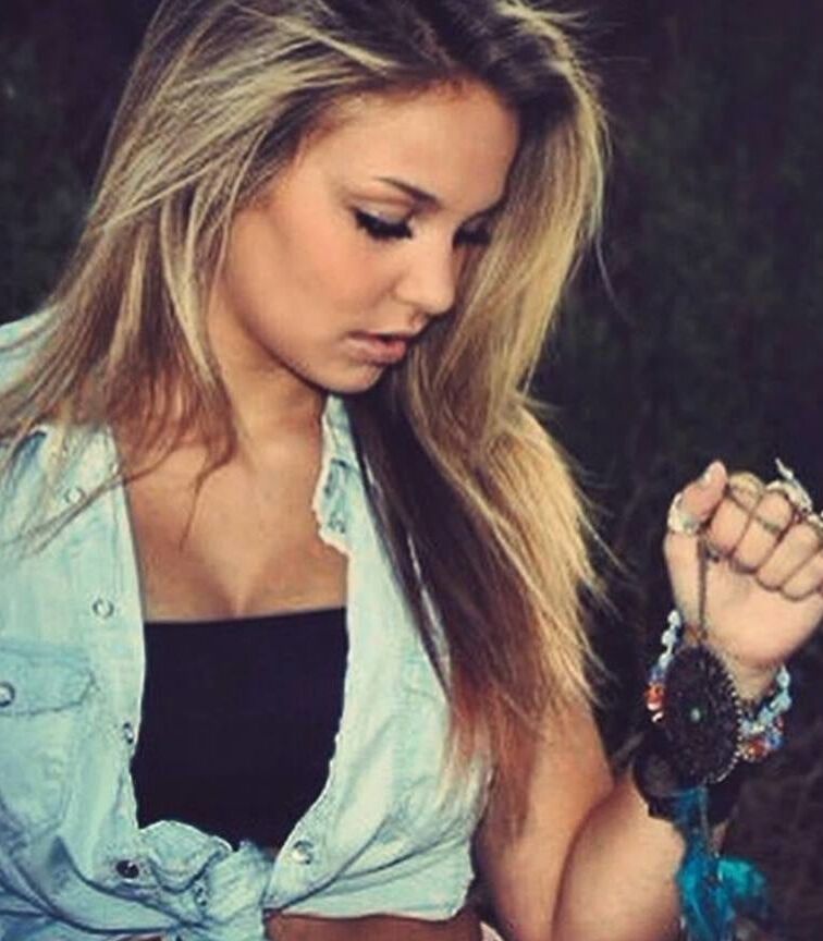 McKenna H ()