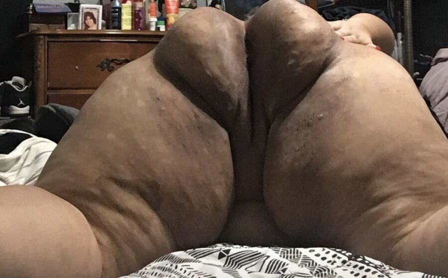 Bbw Latina with fat mature ass