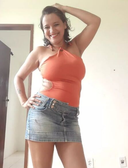 SEXY MILF