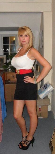 Busty Slut Amy