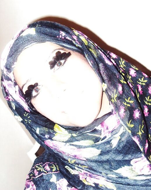 Hijabis