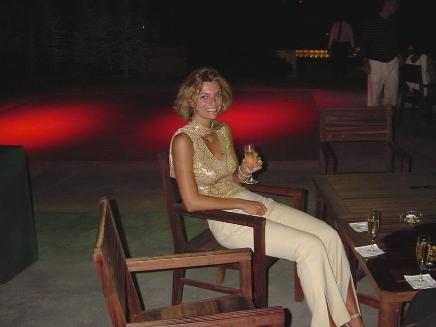 Pregnant ilona