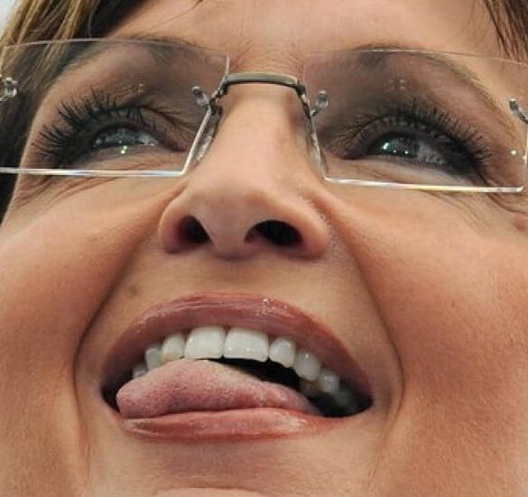 Sarah Knight facial