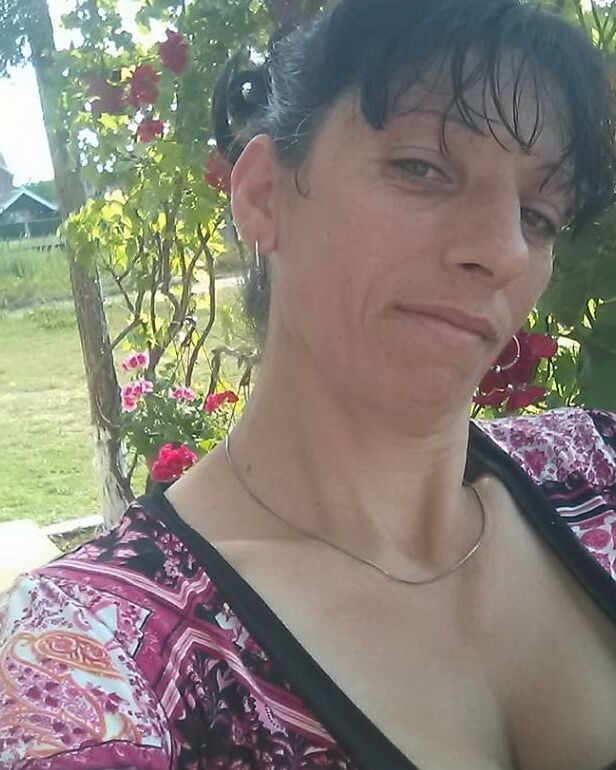 ROU ROMANIAN MILFS MOM HAS FAT LITTLE TITS - A TRUE WHORE