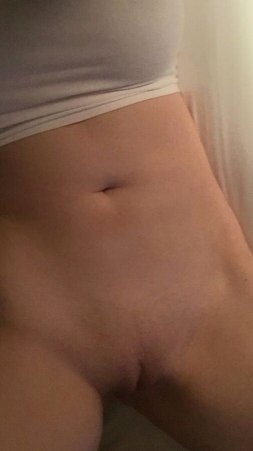 Cougar Mum of and her all natural massive boobs