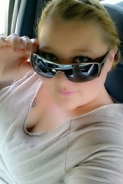 bbw chat friend Britney from Chicopee MA