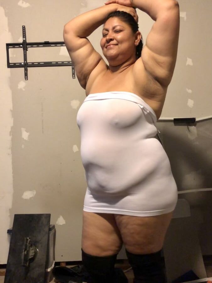 gordita madura y puta