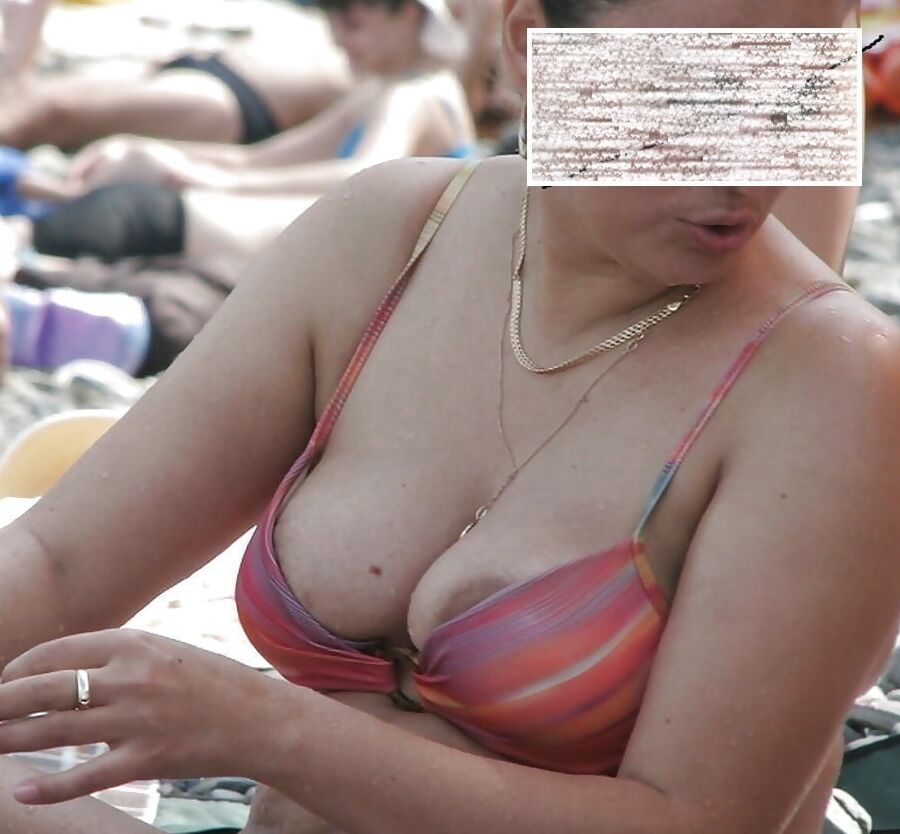 Voyeur nipples mother