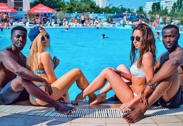 Bikini Clad White Women With Black Men