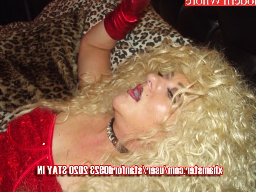 MODERN WHORE