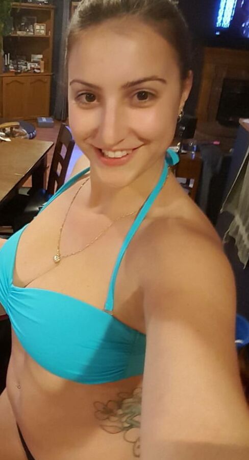 Riannmc Is her kik tribute her