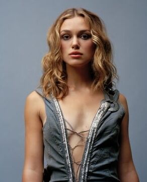 Keira Knightley world&;s hottest woman
