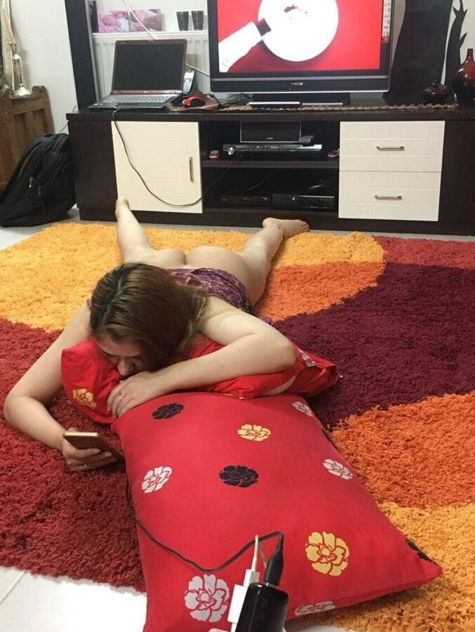 Cuckold Wife