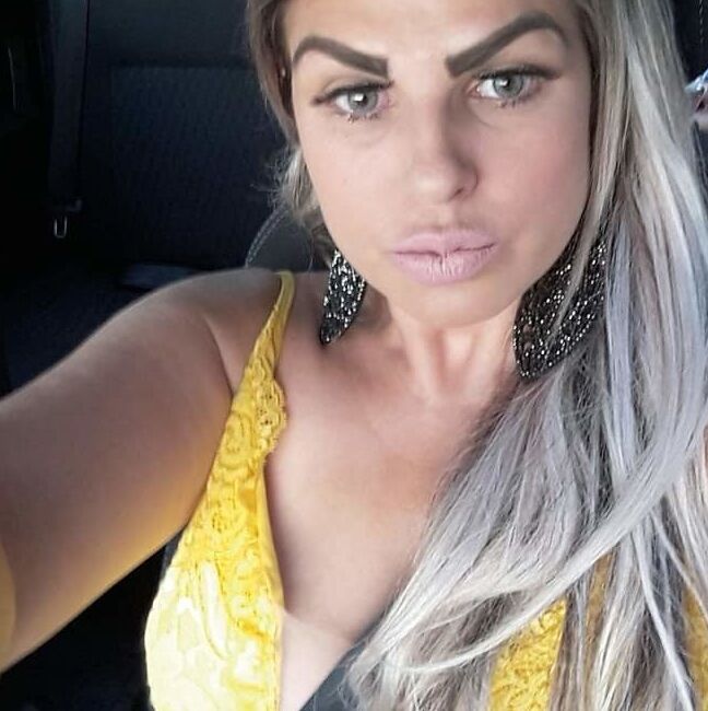 SOL LOIRA CAVALA RABUDA TESUDA