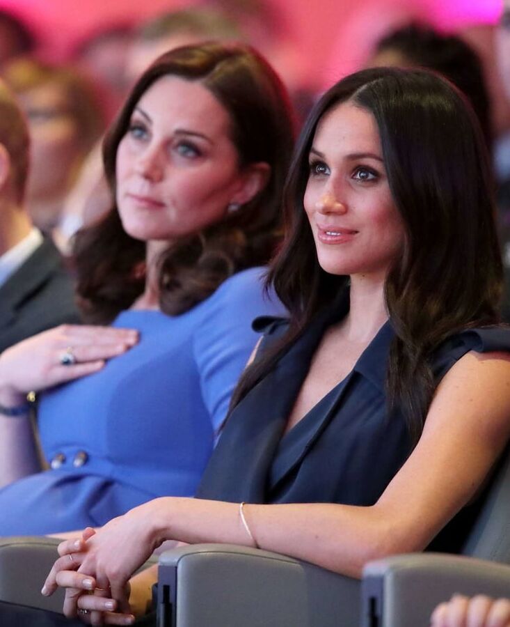 Kate Middleton &amp; Meghan Markle pulling lots of cute faces