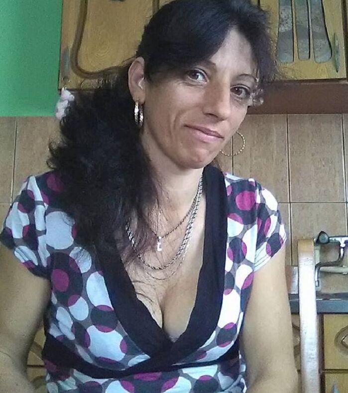 ROU ROMANIAN MILFS MOM HAS FAT LITTLE TITS - A TRUE WHORE